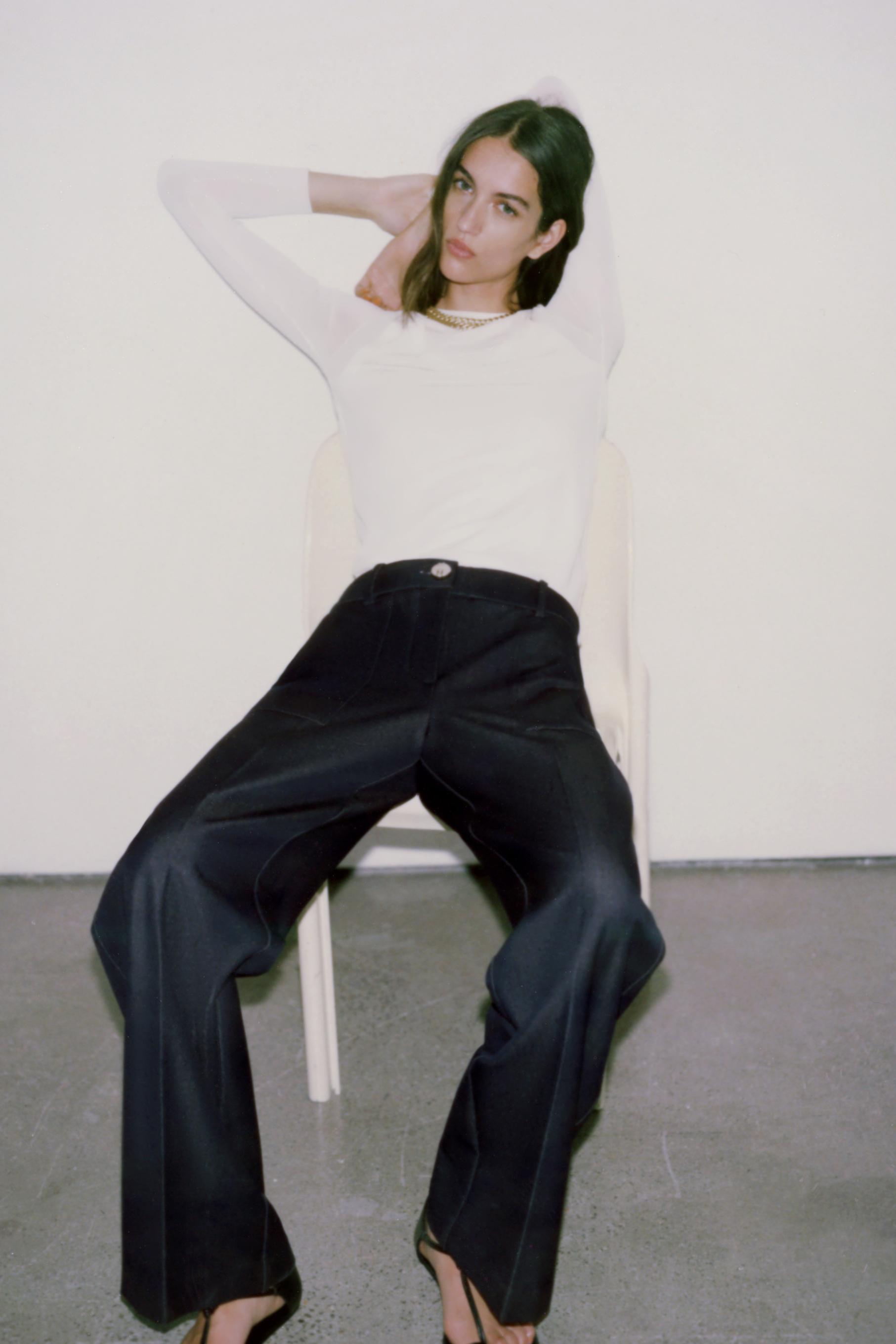PIN TUCK STRAIGHT LEG PANTS